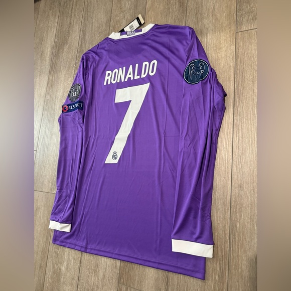 Real Madrid Away Final Champions League 2016 Ronaldo 7 - Picture 6 of 7